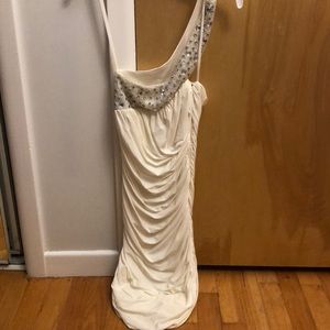 White one shoulder dress